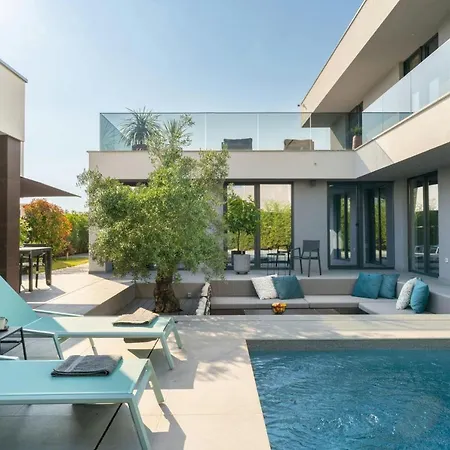 빌라 Marli Zadarvillas 자톤