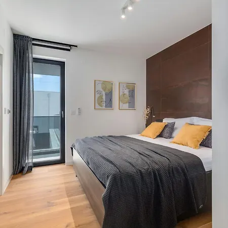 Marli Zadarvillas * Zaton